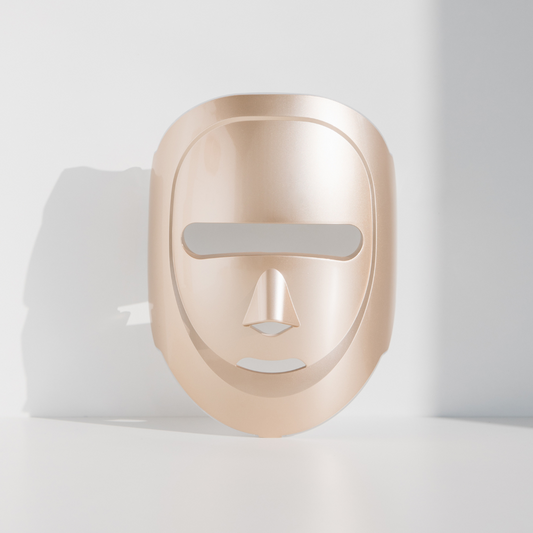 Eco Face Platinum LED Mask Gold at home skin therapy