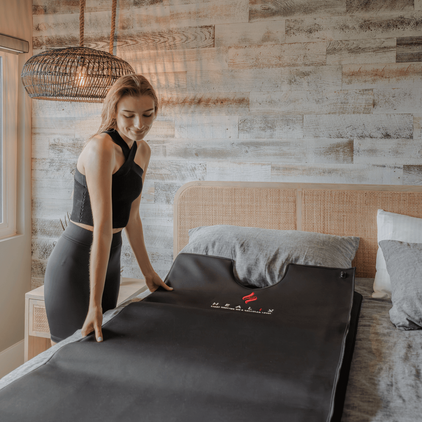 Compact red light therapy system for home wellness
